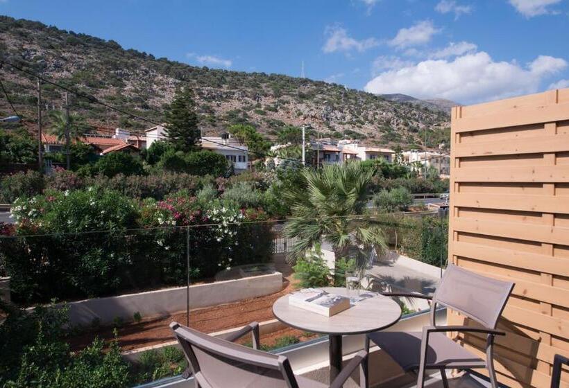 スーペリアールーム, Cactus Beach