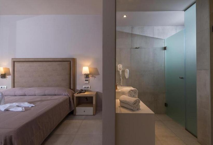 スーペリアールーム, Cactus Beach