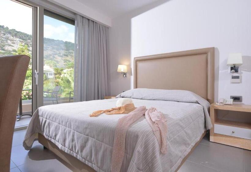 スーペリアールーム, Cactus Beach