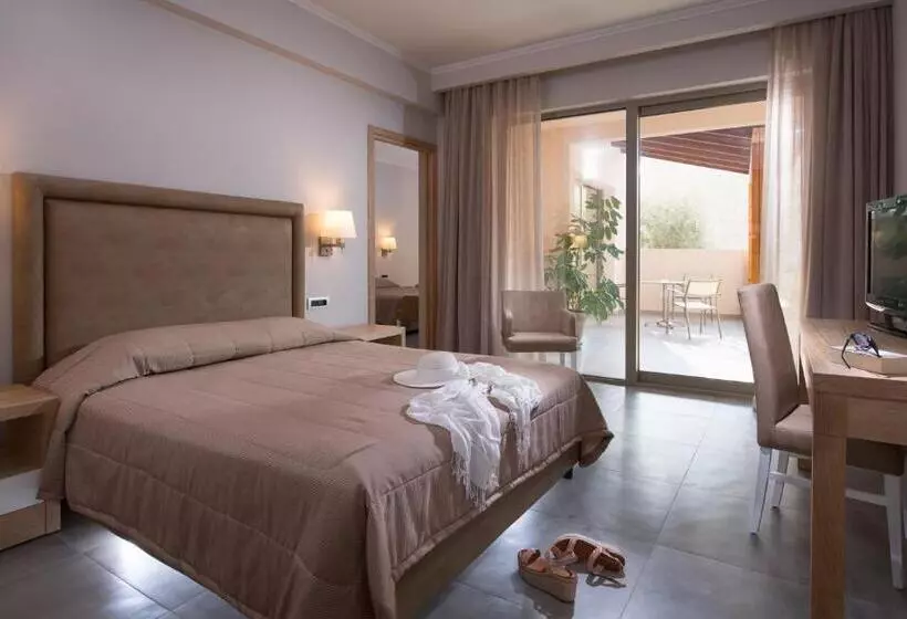 Apartament Rodzinny 2 Sypialnie, Cactus Beach