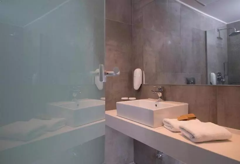 Apartament Rodzinny 2 Sypialnie, Cactus Beach