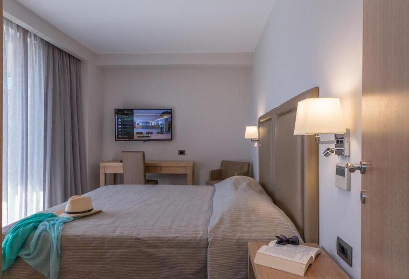 2ベッドルーム家族用アパートメント, Cactus Beach