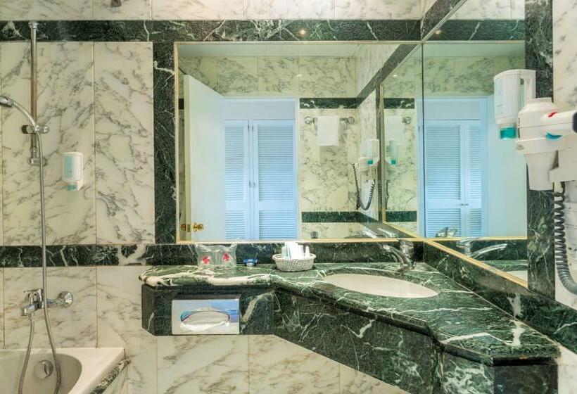 스탠다드 룸 바다 전망, Corfu Palace