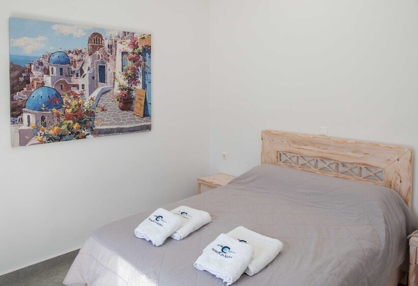 חדר סטנדרט לארבעה, Cyclades