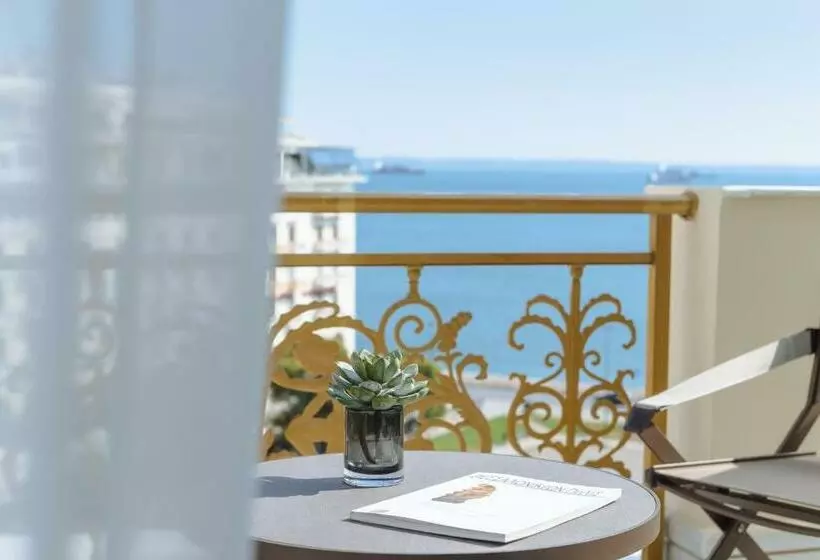 Executive-huone Merinäkymä, Electra Palace Thessaloniki