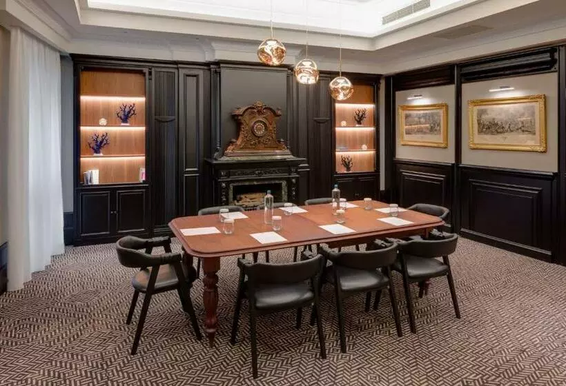 Executive-huone Merinäkymä, Electra Palace Thessaloniki