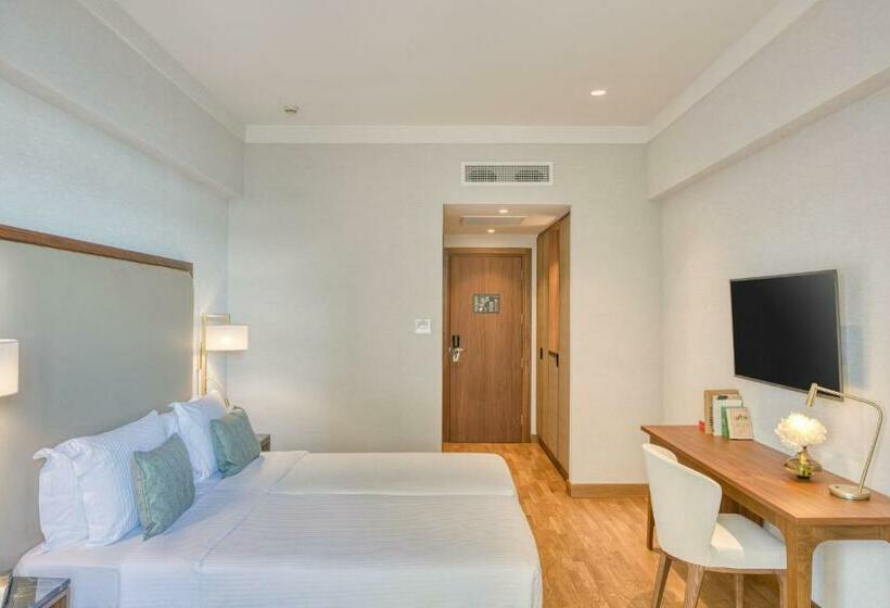 高级房间侧面带海景, Electra Palace Thessaloniki