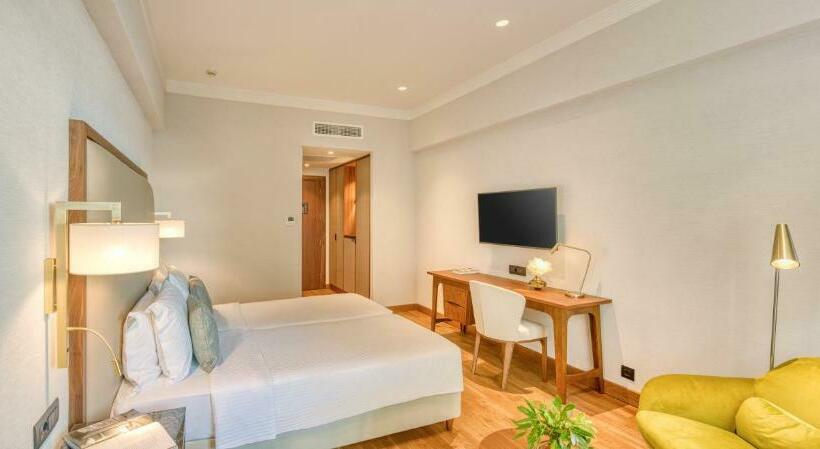 高级房间侧面带海景, Electra Palace Thessaloniki