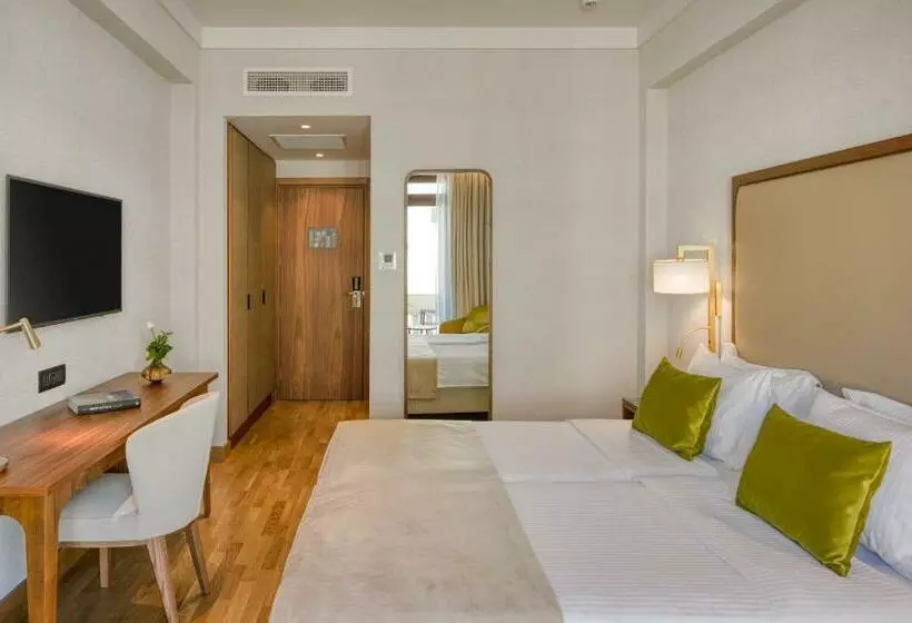 Premium Room Side Sea View