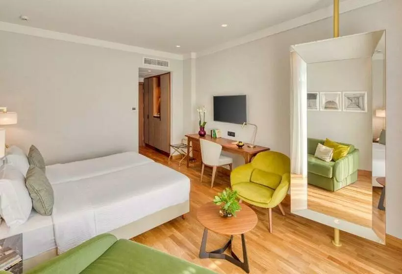 Premium Kolmen Hengen Huone, Electra Palace Thessaloniki