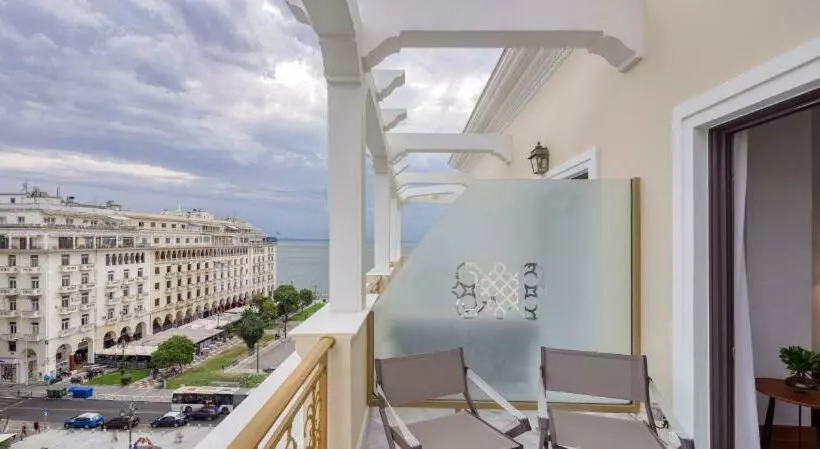 Executive-huone, Electra Palace Thessaloniki
