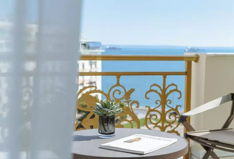 Executive Kolmen Hengen Huone, Electra Palace Thessaloniki