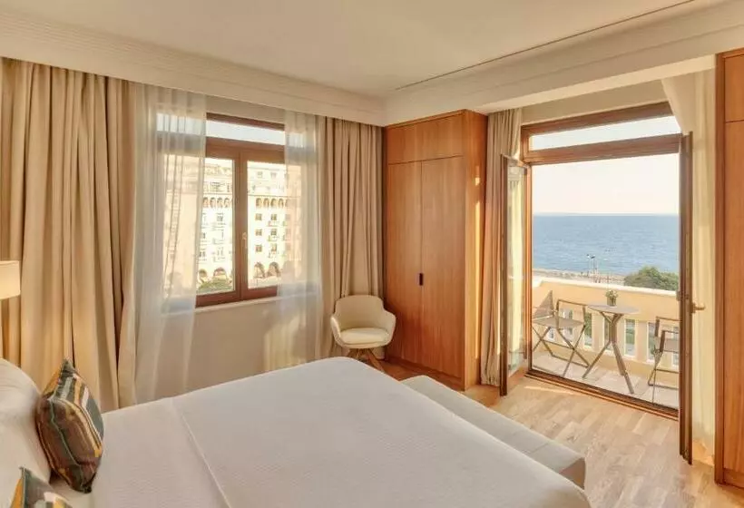Superior-sviitti, Electra Palace Thessaloniki