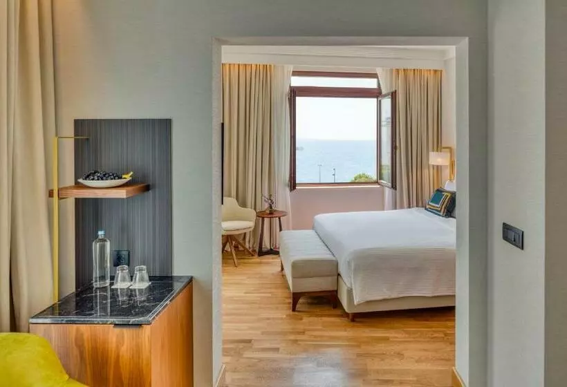 Superior-sviitti, Electra Palace Thessaloniki