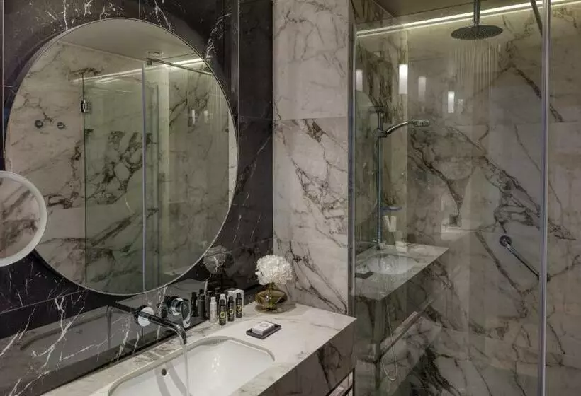 Superior-sviitti, Electra Palace Thessaloniki
