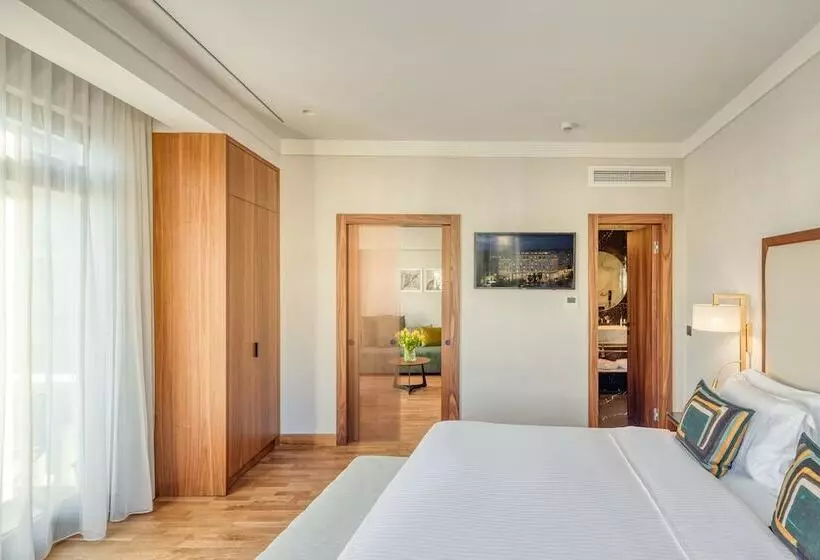Superior-sviitti, Electra Palace Thessaloniki