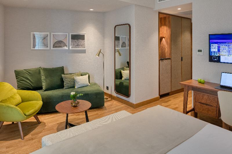 三人经典房间, Electra Palace Thessaloniki