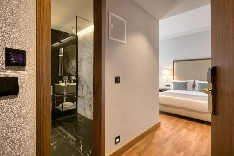 Classic-huone, Electra Palace Thessaloniki