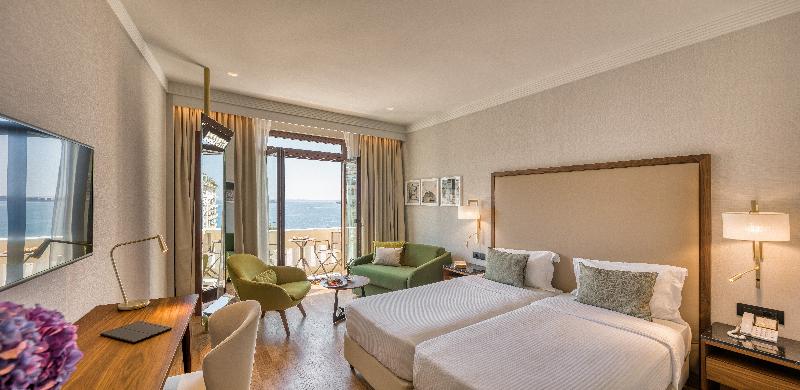 高级三人间, Electra Palace Thessaloniki