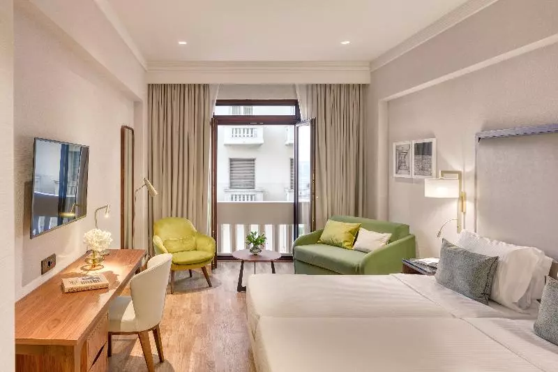 Superior Kolmen Hengen Huone Merinäkymä, Electra Palace Thessaloniki