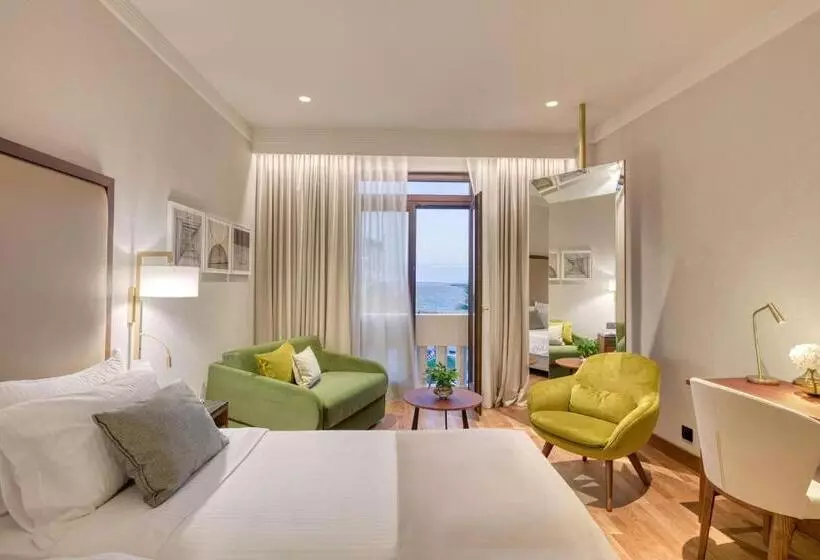 Superior-huone Sivuttainen Merinäkymä, Electra Palace Thessaloniki