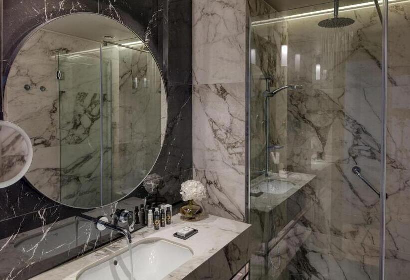 家庭间, Electra Palace Thessaloniki