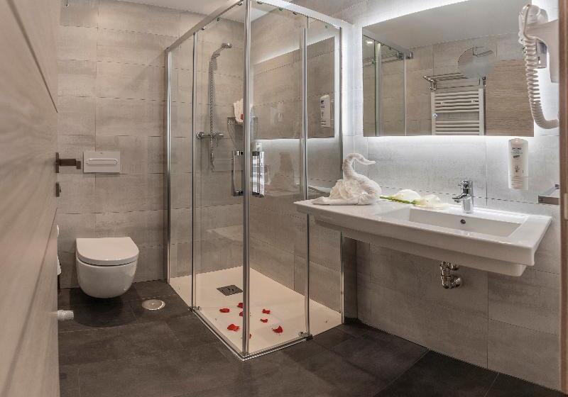 家庭间, Electra Palace Thessaloniki