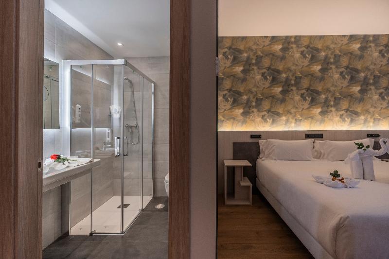 家庭间, Electra Palace Thessaloniki