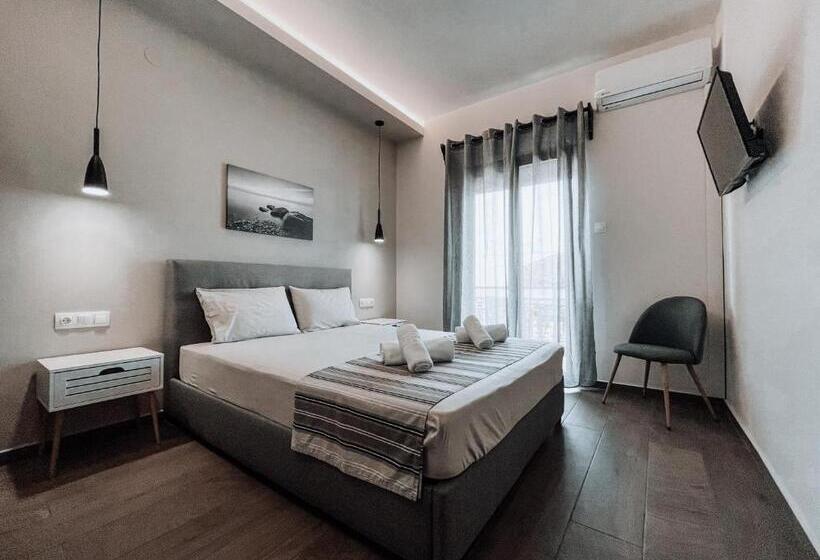 اتاق استاندارد با چشم‌انداز دریا, Eleni