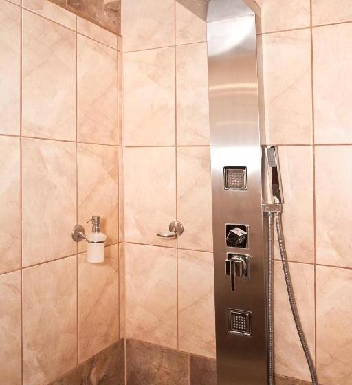 スイート, Klastrom