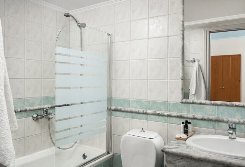 스탠다드 룸, Maleme Mare