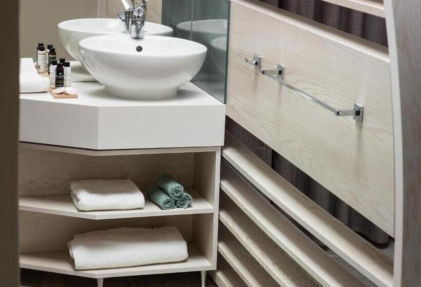 침실 1개 디럭스 아파트, Maleme Mare