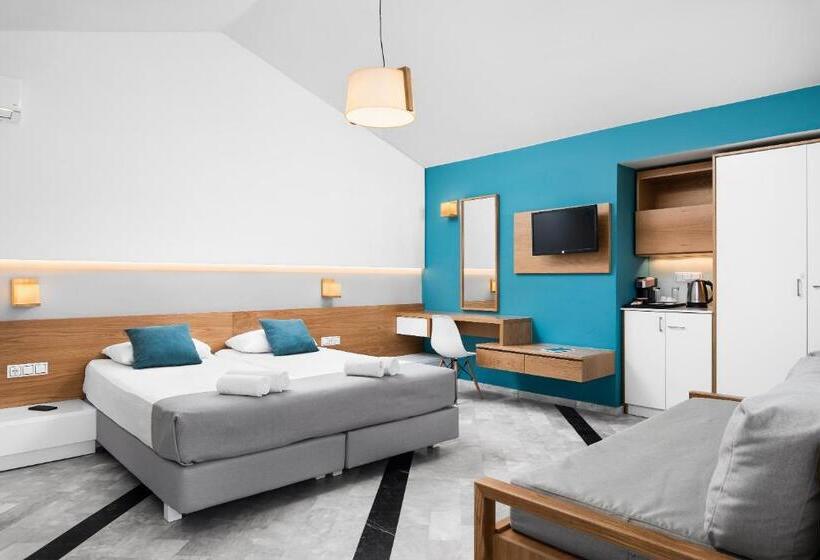 디럭스 룸, Maleme Mare