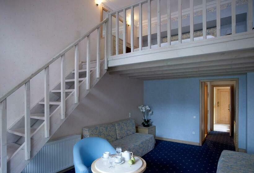 חדר דופלקס, Mitsis Galini