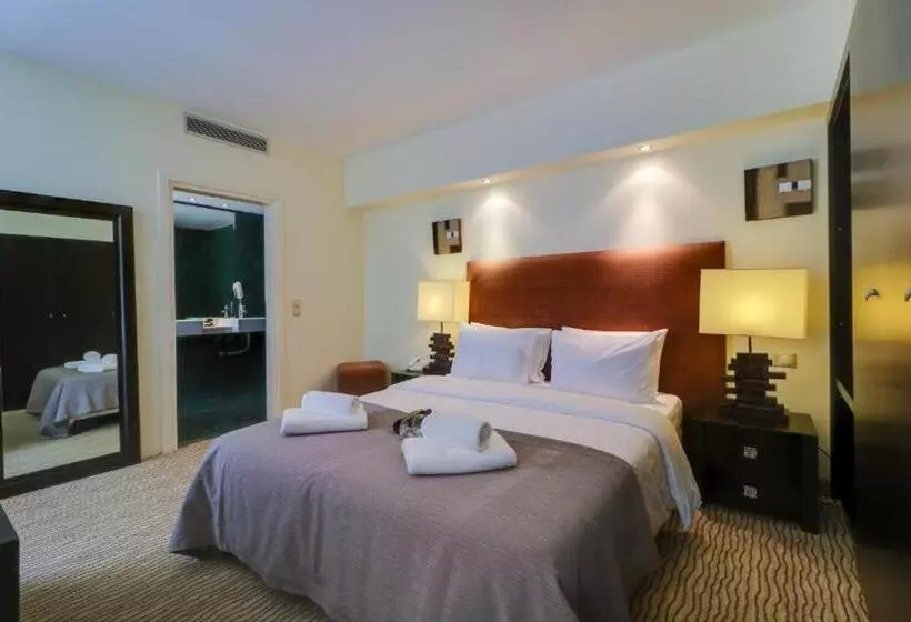 سوییت, Olympian Bay Grand Resort