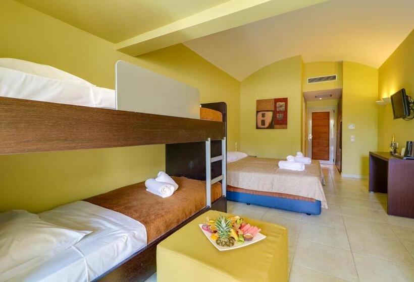Семейное Бунгало, Olympian Bay Grand Resort