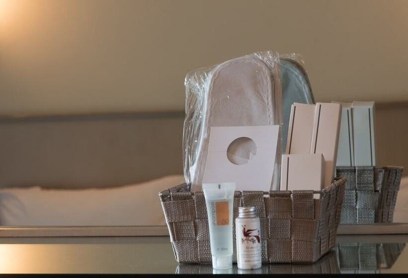 חדר סטנדרט, Pines