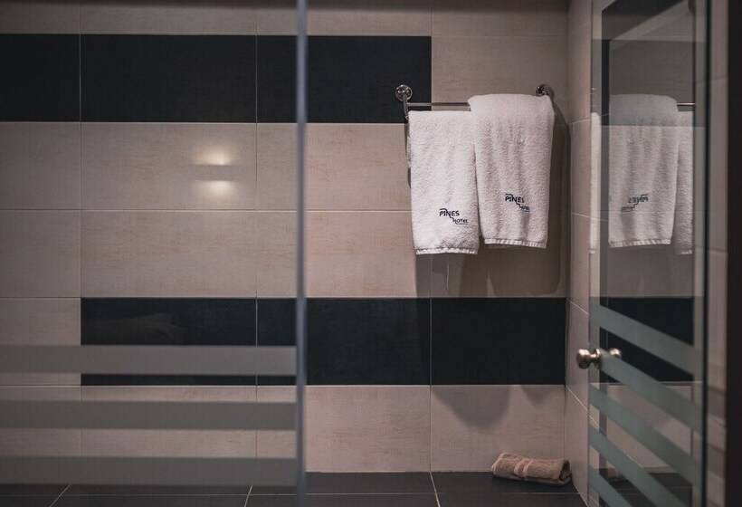 חדר דלוקס עם מרפסת, Pines