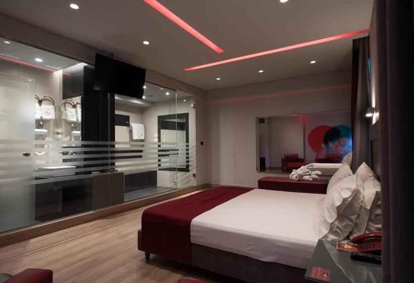 סוויטה עם נוף לעיר, Pines