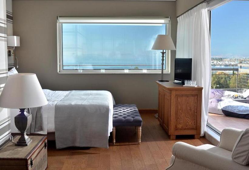 جناح دور أخير, Sea View