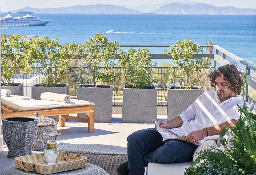 جناح دور أخير, Sea View