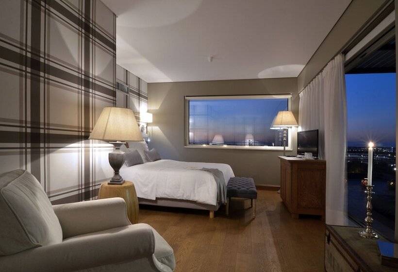 جناح دور أخير, Sea View