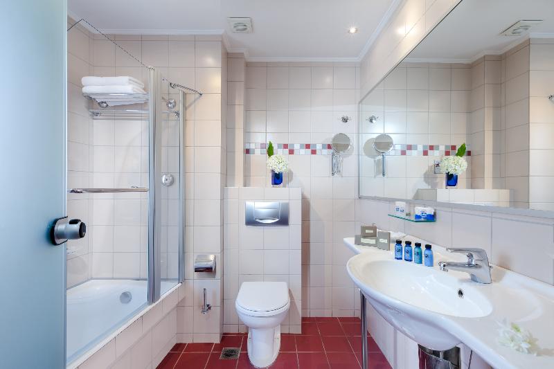 غرفة قياسية, Tropical