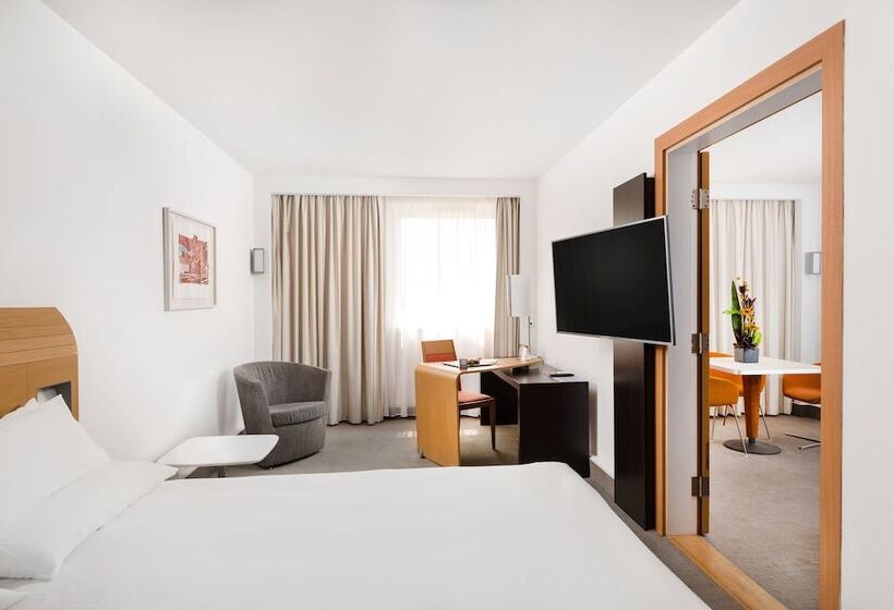 行政房间, Novotel Budapest City