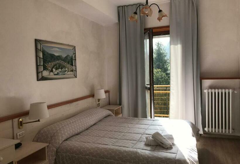 غرفة قياسية, Grand Hotel Ala Di Stura