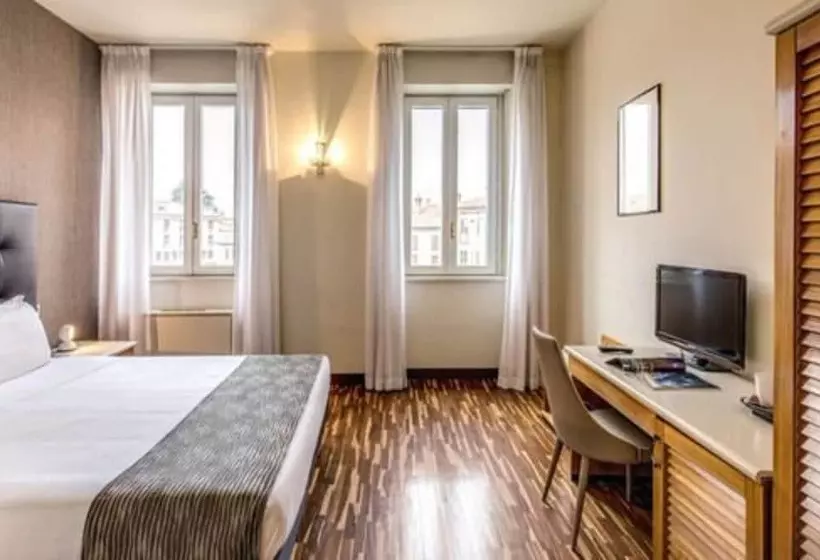 3 Bett Superior Zimmer, Albergo Firenze