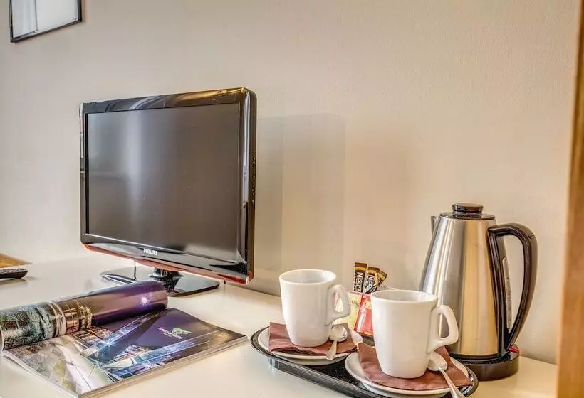 3 Bett Superior Zimmer, Albergo Firenze