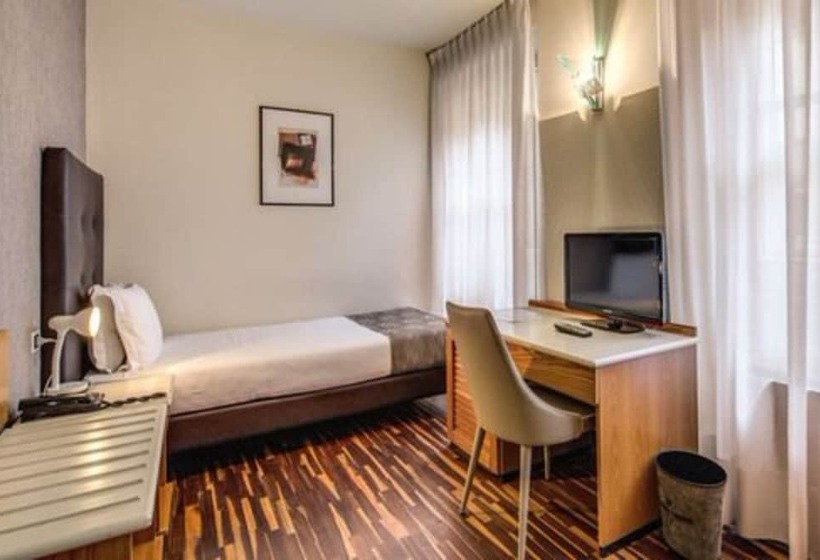 Chambre Standard Individuelle, Albergo Firenze