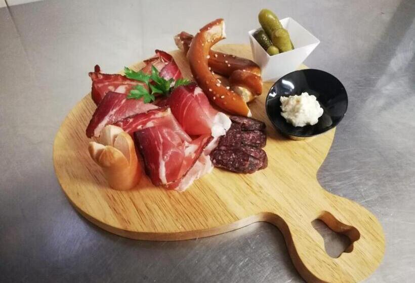 غرفة قياسية, Alle Rose