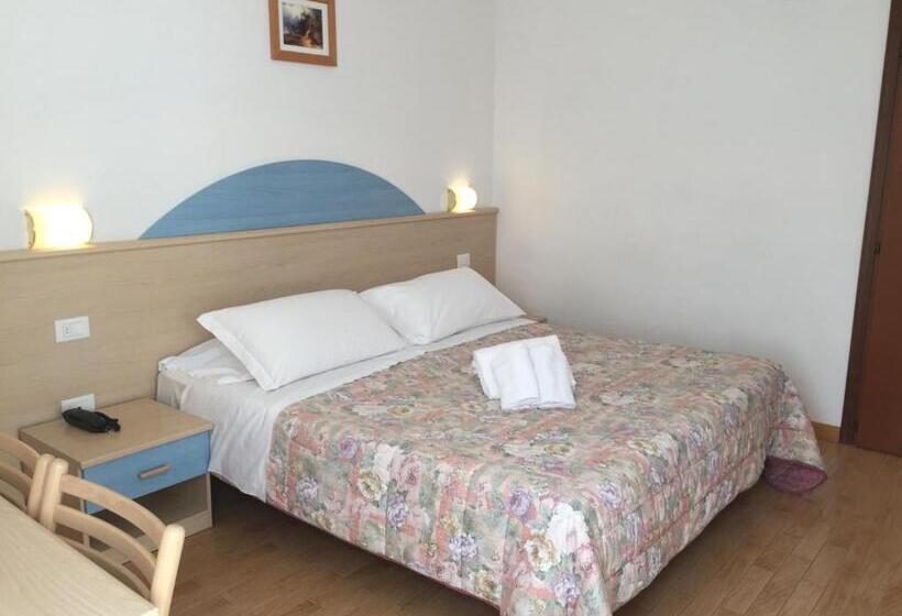 غرفة قياسية, Alle Rose